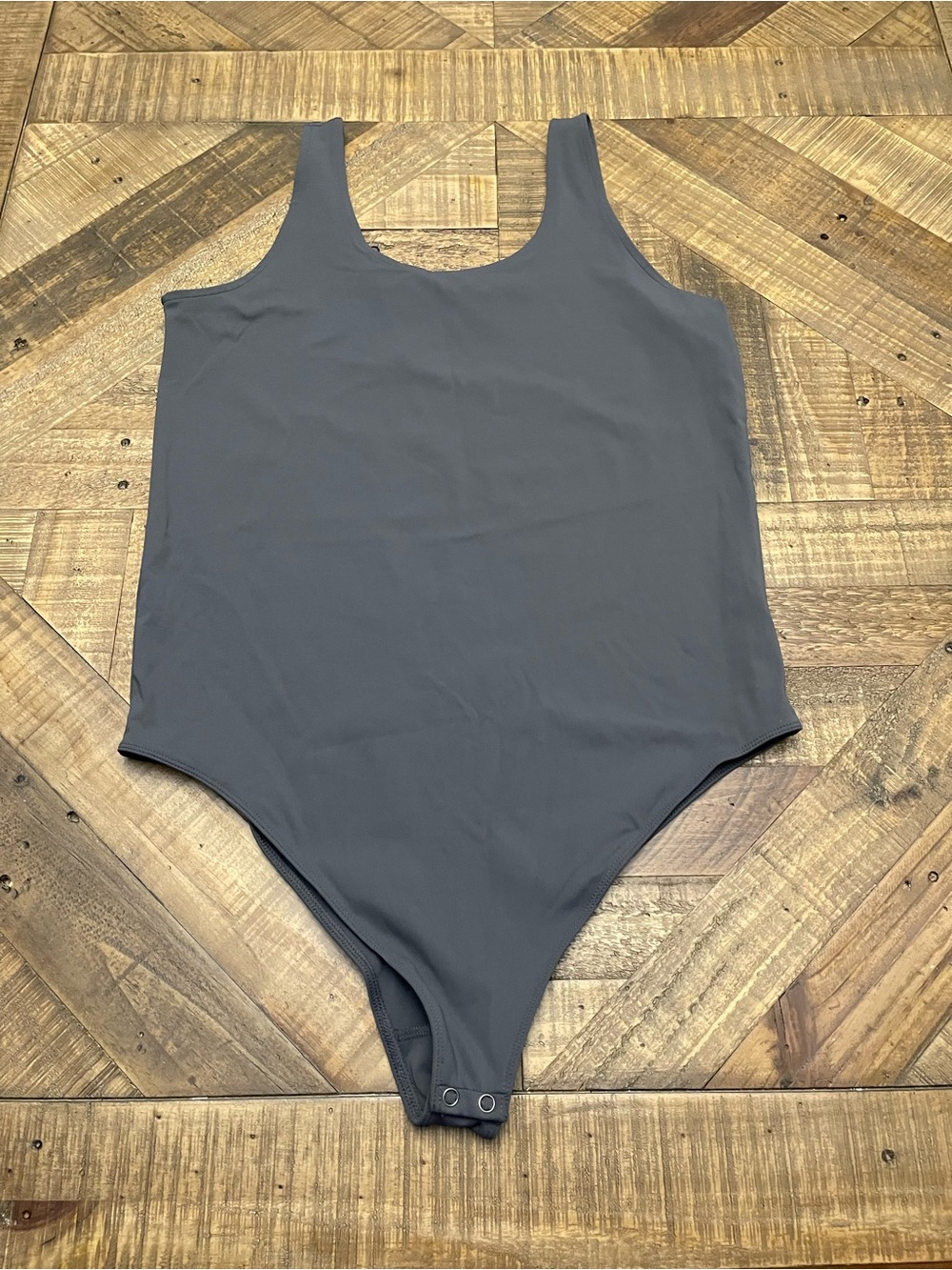 Torrid Sculpting Knit Double Scoop Bodysuit Grey Periscope Size 1 / 1X NWT